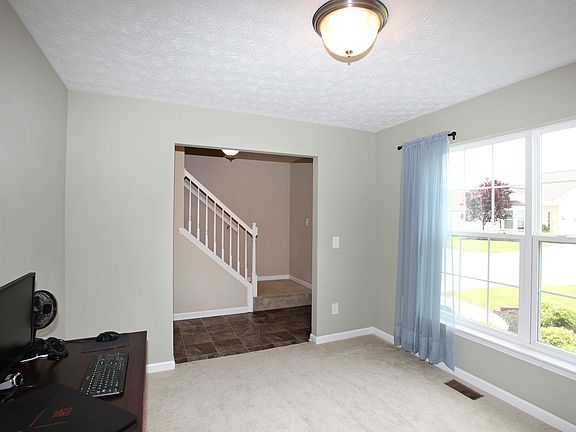 3rd image of 6340 Dogwood Ln