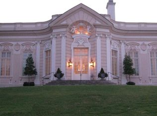 2108 Hidden Creek Rd, Fort Worth, TX 76107