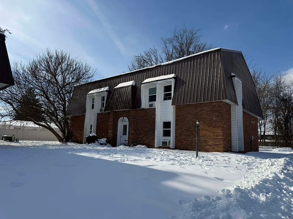 1815 Adams Ln #3