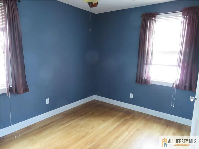 52 Avenel St — Photo 10