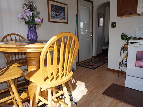 5th image of 5632 Walker Ave