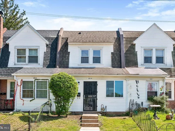 1014 Hansen Pl, Collingdale, PA 19023