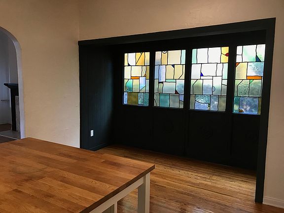 4th image of 1449 S Canfield Ave #1453