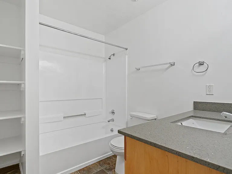480 E Brandt Ct — Photo 21