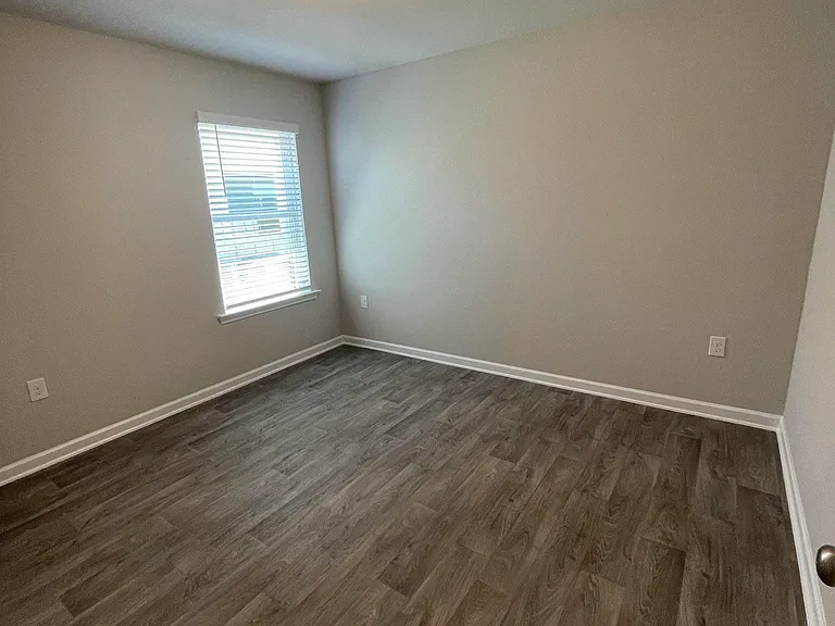 22351 Shadowridge Dr — Photo 18