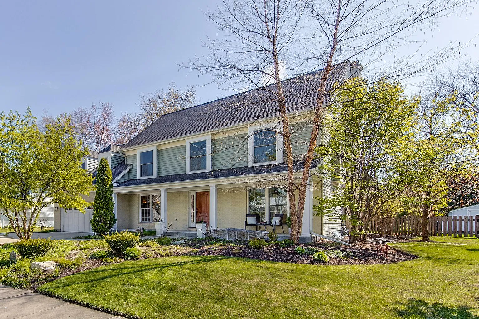 1034 Dawes St photo 1