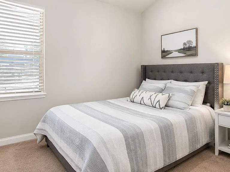 4411 Woodridge Dr — Photo 14