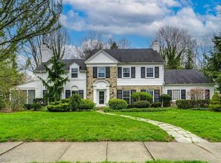 505 Ridgecrest Rd, Akron, OH 44303