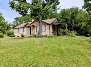 352 Rohrmann Rd, Darlington, PA 16115