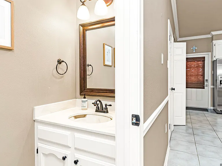 4188 Jefferson Woods Dr — Photo 9