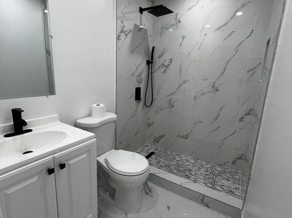 4050 NW 135th St #2110