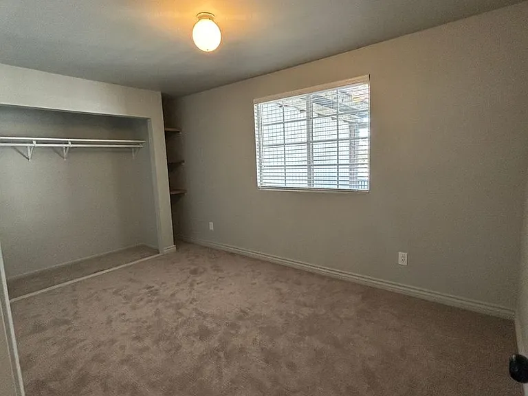 1745 E Westinghouse St — Photo 10