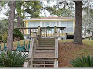 105 Palisade Cir, Huntsville, TX 77320