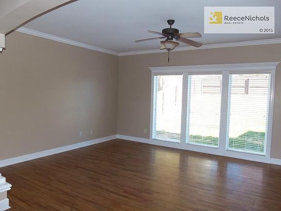 4th image of 2405 NW Sailor Dr
