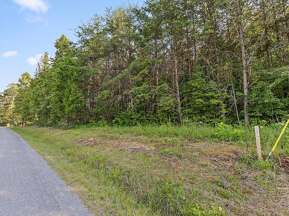 4th image of 816 Brock Hollow Rd