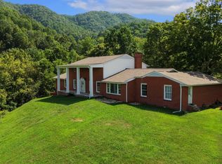 180 Clyde Williams Ave, Gate City, VA 24251