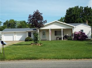 133 Holt Rd, Aliquippa, PA 15001