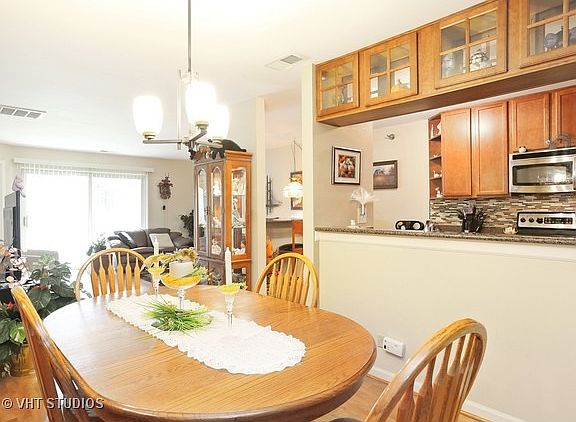 4th image of 129 Glengarry Dr APT 112