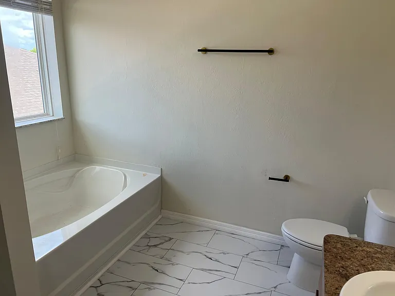 10329 Canal Brook Ln — Photo 5