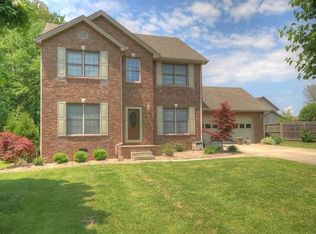321 Huckleberry Ln, London, KY 40744