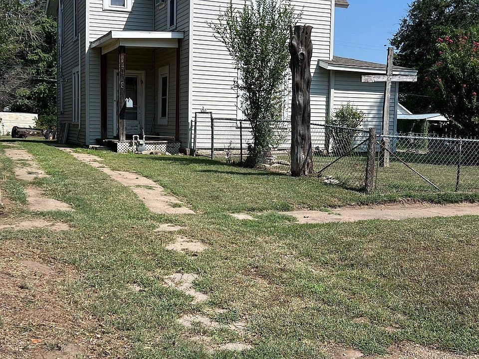 2nd image of 1108 S 2nd St