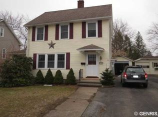 510 Davis Dr, Newark, NY 14513