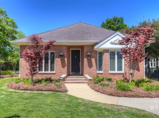 305 Ann St, Fairhope, AL 36532