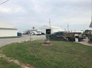 104 Ina Ave, Ina, IL 62846