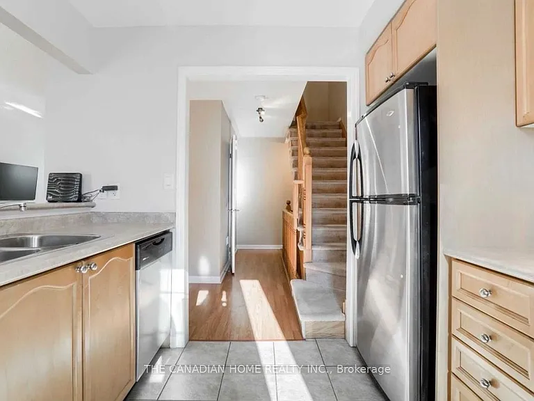 929 Deverell Pl — Photo 7