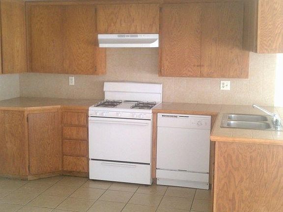 2nd image of 68110 Calle Las Tiendas APT A