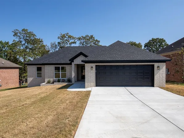 202 Marble Cv, Jacksonville, AR 72076