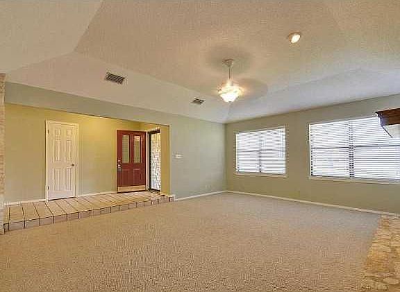 4th image of 3300 Sesbania Dr