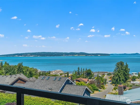 47 Conley Drive, Camano Island, WA 98282