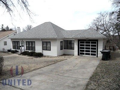 1st image of 2123 Kennedy Dr