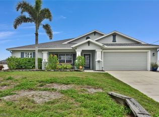 1117 NW 19th Ave, Cape Coral, FL 33993