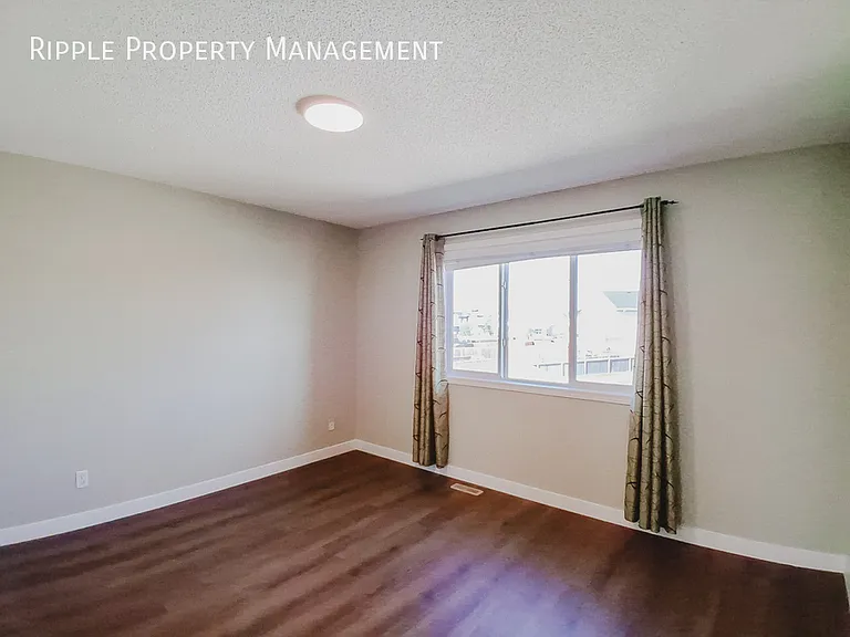 346 Saddlebrook Way NE #UPPER — Photo 11
