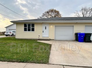 507 E 20th St, Kaukauna, WI 54130