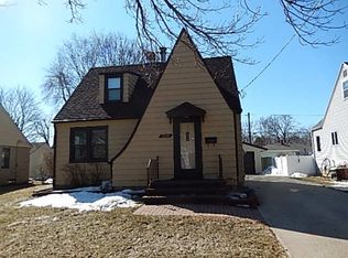 725 E Fremont St, Appleton, WI 54915