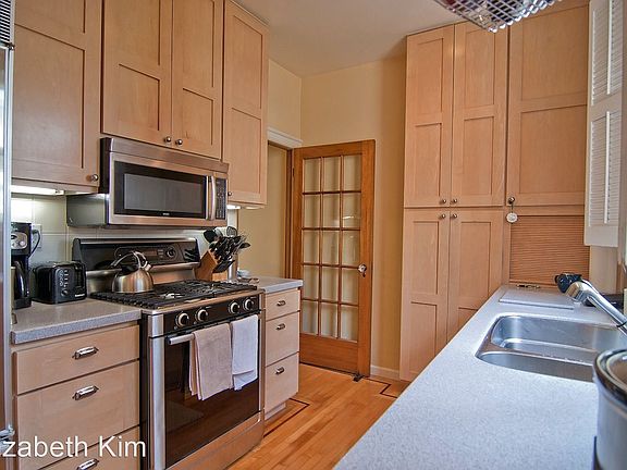 5th image of 747 Leavenworth St #4
