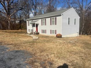 512 F St, Staunton, VA 24401