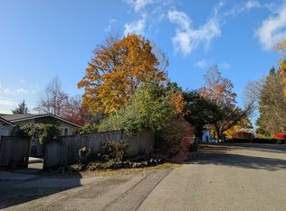 12331 SE 23rd Pl, Bellevue, WA 98005