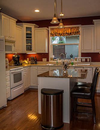 Great spacious kitchen