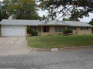 6342 E Willowbrook Rd, Wichita, KS 67218