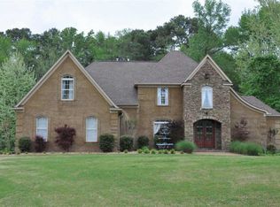 8120 Valley Ridge Dr, Olive Branch, MS 38654