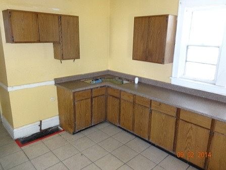 3rd image of 13528 S Buffalo Ave