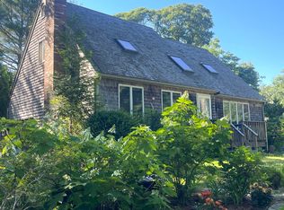 6 Stone Pound Way, Oak Bluffs, MA 02557