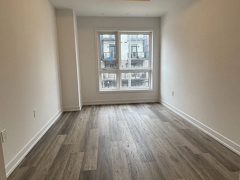 25 Palace St #P18 — Photo 7