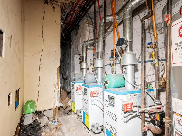 121 Lembeck Avenue image 20 of 23