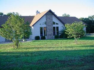 19810 Stamper Ln, Waynesville, MO 65583