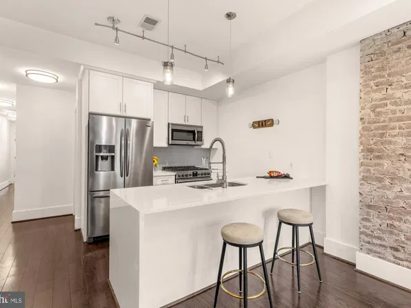 1451 Girard St NW #2, Washington, DC 20009
